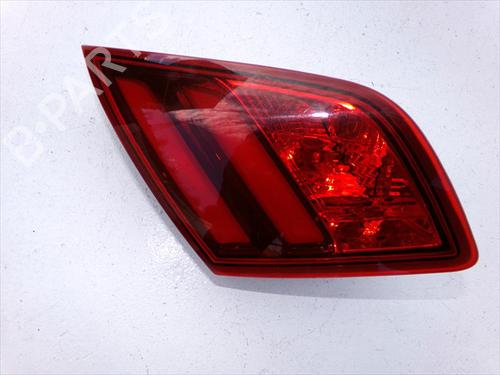 Used Left tailgate light PEUGEOT 308 II (LB_, LP_, LW_, LH_, L3_) 1.6 BlueHDi 120 (120 hp) 31658816
