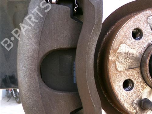 Used Left front brake caliper Left front brake caliper FIAT 500L (351_, 352_) 1.6 D Multijet (199LYD1B) (105 hp) 33422850 33422850