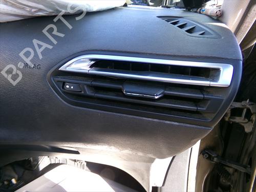 Grille d'aération CITROËN C4 Picasso II 1.6 HDi 90 (92 hp) 31241822