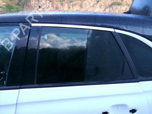 Dør rude ventre bagtil Dør rude ventre bagtil OPEL CROSSLAND X / CROSSLAND (P17, P2QO) 1.2 (75) (110 hp) 33975414 33975414