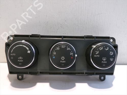 Used Climate control Climate control 33423703 33423703