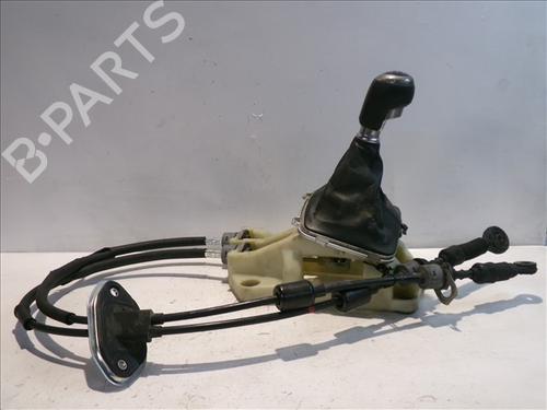 Used Gear lever Gear lever HYUNDAI i30 Estate (GD) 1.6 CRDi (110 hp) 24561193 24561193