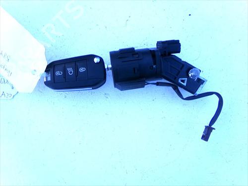 Used Electronic module Electronic module PEUGEOT 308 II (LB_, LP_, LW_, LH_, L3_) 1.6 BlueHDi 120 (120 hp) 31658752 31658752