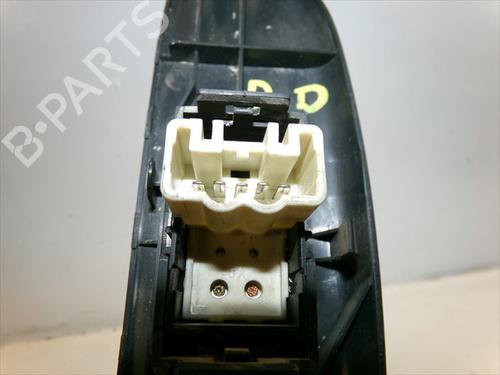 Right front window switch TOYOTA YARIS (_P1_) 1.4 D-4D (NLP10_, NLP10R) | BP28367918I26 - Image 3