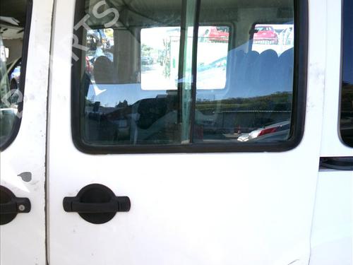 Dør venstre bagtil Dør venstre bagtil FIAT DOBLO Box Body/MPV (223_) 1.3 JTD 16V (70 hp) 25835694 25835694