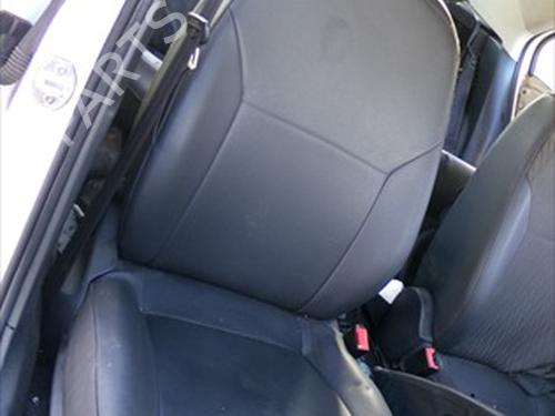 Siège avant droit Siège avant droit SEAT TOLEDO IV (KG3) 1.6 TDI (115 hp) 36449091 36449091