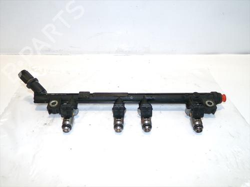 Used Injector Injector FIAT 500 C (312_) 1.2 (312CXA1A, 312AXA1A) (69 hp) 35943114 35943114