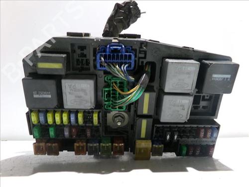 Used Fuse box Fuse box FORD MONDEO III (B5Y) 2.0 TDCi (130 hp) 24565302 24565302