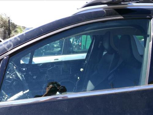 Used Front left door window Front left door window RENAULT CAPTUR II (HF_) TCe 140 (HFN0) (140 hp) 33423805 33423805
