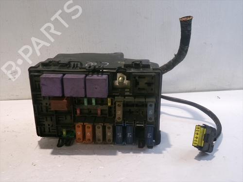 fuse-box-renault-espace-iv-jk01_-2002-39021556 main image