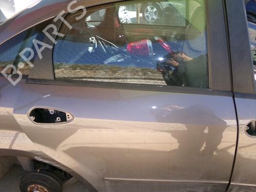 Used Right rear door Right rear door FIAT LINEA (323_, 110_) 1.3 D Multijet (323AXB1A) (95 hp) 40597813 40597813