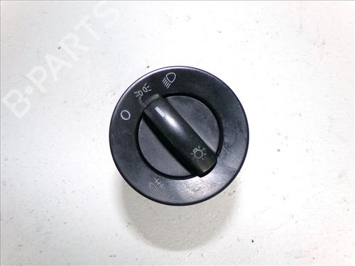 Used Headlight switch Headlight switch VW POLO IV (9N_, 9A_) 1.4 TDI (75 hp) 30460522 30460522
