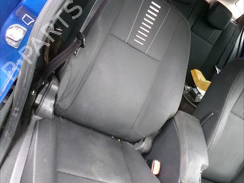 Sæde højre fortil Sæde højre fortil RENAULT MEGANE III Grandtour (KZ0/1) 1.5 dCi (KZ09, KZ0D, KZ1G, KZ29, KZ14, KZ1W, KZ10, KZ1F,... (110 hp) 33265578 33265578