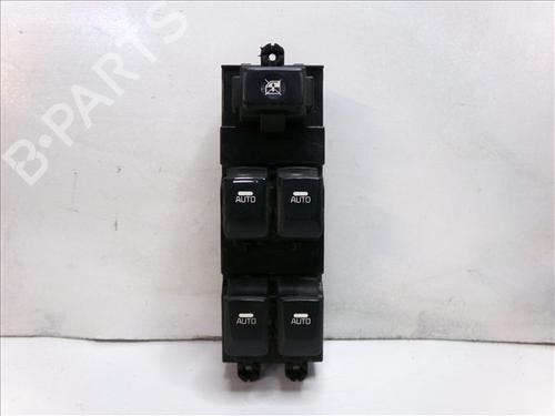 Used Left front window switch Left front window switch KIA CEE'D (JD) 1.6 CRDi 110 (110 hp) 24559489 24559489