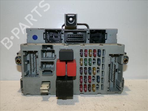 Used Fuse box Fuse box FIAT DOBLO Box Body/MPV (223_) 1.9 JTD (105 hp) 30187019 30187019