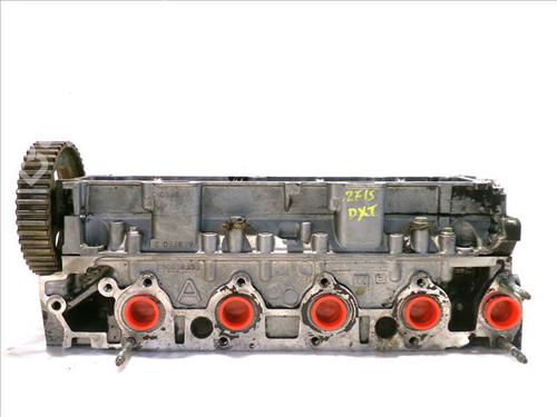 Used Cylinder head Cylinder head PEUGEOT 206 Van 1.4 HDi (68 hp) 30764127 30764127