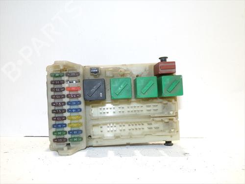 Used Fuse box Fuse box FORD MONDEO II (BAP) 1.8 TD (90 hp) 33265551 33265551