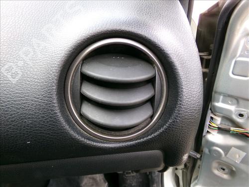 air-vent-mazda-6-hatchback-gg-2002-2003-2004-2005-2006-2007-2008-26306779 main image