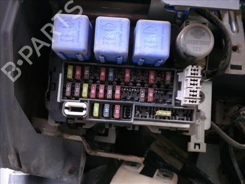 Used Fuse box Fuse box NISSAN PICK UP (D22) 2.5 TD 4WD (103 hp) 24928369 24928369