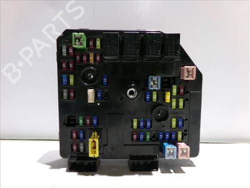 Used Fuse box Fuse box OPEL ANTARA A (L07) 2.0 CDTI (127 hp) 24565956 24565956