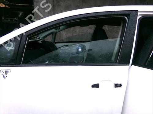 Used Front left door window TOYOTA VERSO (_R2_) 2.0 D-4D (AUR20_, AUR20R) (124 hp) 32009971