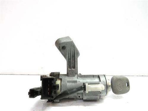 Used Electronic module Electronic module TOYOTA COROLLA (_E12_) 1.6 VVT-i (ZZE121_, ZZE121R) (110 hp) 24556337 24556337