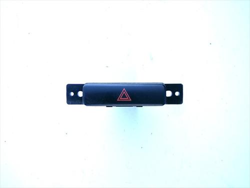 Used Warning switch Warning switch SUZUKI GRAND VITARA II (JT, TE, TD) 1.9 DDiS All-wheel Drive (JT419, TD44, JB419WD, JB419XD,... (129 hp) 35975798 35975798