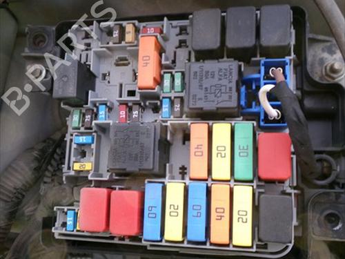 Used Fuse box Fuse box OPEL COMBO Box Body/MPV (X12) 1.3 CDTI (B05) (90 hp) 35775755 35775755