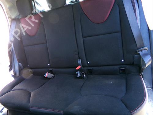 Banco traseiro Banco traseiro RENAULT CLIO IV (BH_) 1.5 dCi 75 (75 hp) 33264837 33264837