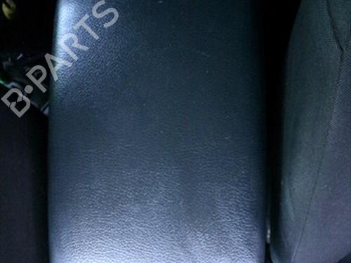 Used Armrest / Center console Armrest / Center console MAZDA 3 Saloon (BL) 1.6 MZR CD (BL12) (109 hp) 33265318 33265318