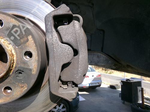 Left front brake caliper BMW 1 (E87) 118 d | BP39226289M105 - Image 2