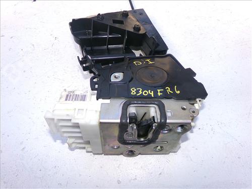 front-left-lock-mercedes-benz-r-class-w251-v251-2005-2006-2007-2008-2009-2010-2011-2012-2013-2014-2015-2016-2017-29520420 main image