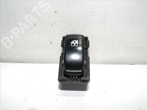 Used Right front window switch Right front window switch CHEVROLET LACETTI (J200) 2.0 D (121 hp) 24568118 24568118