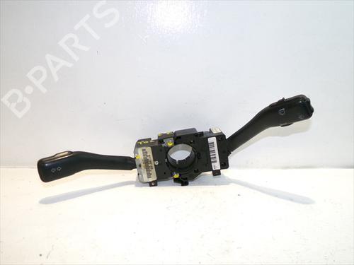 switch-seat-leon-1m1-1999-2000-2001-2002-2003-2004-2005-2006-27444221 main image