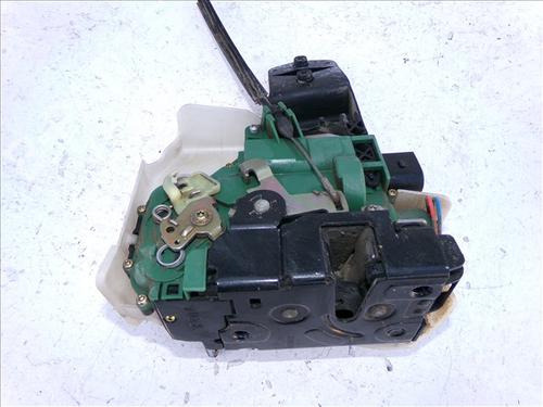 front-left-lock-vw-passat-b55-3b3-2000-2001-2002-2003-2004-2005-30325594 main image