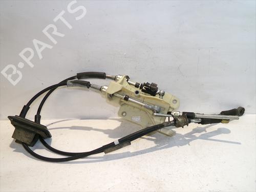 Used Gear lever Gear lever FIAT PANDA (169_) 1.3 D Multijet (169.AXC1A) (70 hp) 24858718 24858718