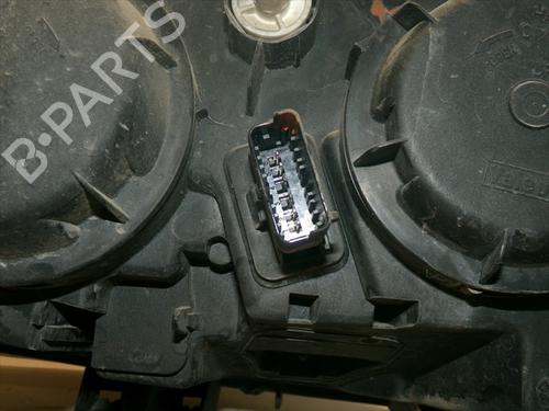 Right headlight CITROËN C5 I (DC_) 2.0 HDi (DCRHZB, DCRHZE) | BP39262681C29 - Image 3