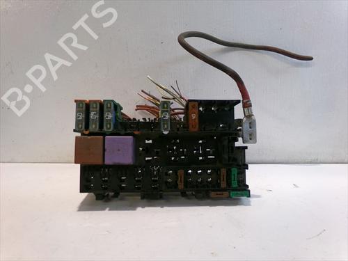 Used Fuse box Fuse box RENAULT MEGANE I Classic (LA0/1_) 1.6 16V (LA00, LA04, LA0B, LA11, LA16, LA19, LA1J, LA1K,... (107 hp) 40215819 40215819