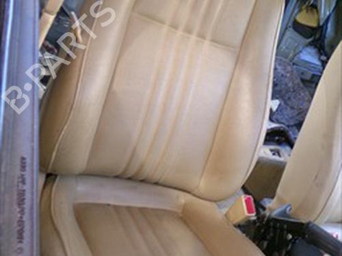 Sæde højre fortil Sæde højre fortil ALFA ROMEO 159 (939_) 1.9 JTDM 16V (939AXC1B, 939AXC12) (150 hp) 36070617 36070617
