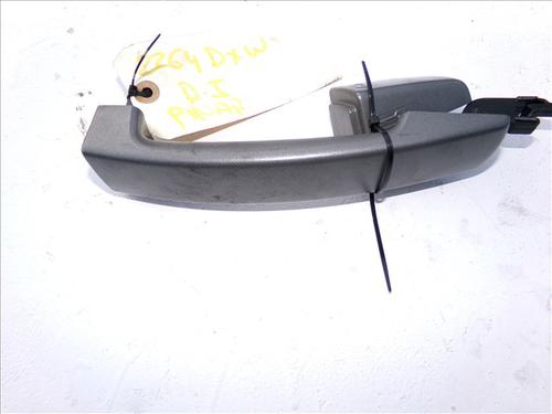 Used Front left exterior door handle Front left exterior door handle 28109931 28109931