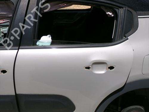 Used Left rear door Left rear door 38635591 38635591