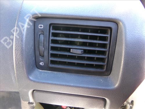 Used Air vent Air vent PEUGEOT EXPERT Van (VF3A_, VF3U_, VF3X_) 2.0 HDi 165 (163 hp) 31082415 31082415