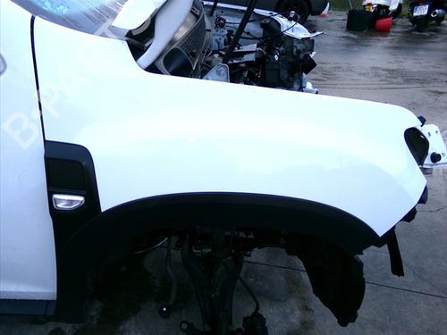 Guarda-lamas direito DACIA DUSTER (HM_) 1.0 TCe 100 (HMMT) (101 hp) 31637271