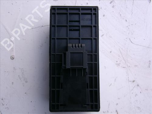 Left front window switch AUDI A6 C6 Avant (4F5) 2.0 TDI | BP25302068I27 - Image 2