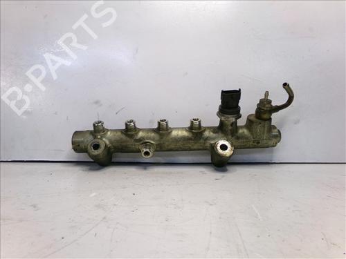 Used Injection rail Injection rail PEUGEOT 807 (EB_) 2.0 HDi (107 hp) 27539153 27539153