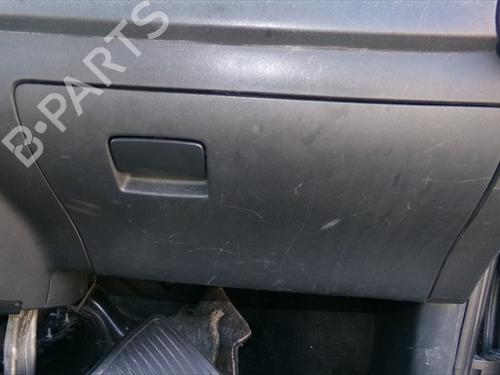 Used Glove box SEAT CORDOBA (6L2) 1.9 SDI (64 hp) 31824876