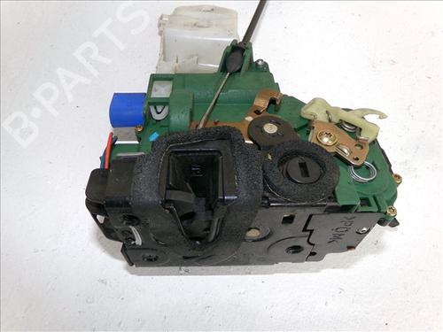 Højre bagtil lås Højre bagtil lås VW POLO IV (9N_, 9A_) 1.4 TDI (75 hp) 30437725 30437725