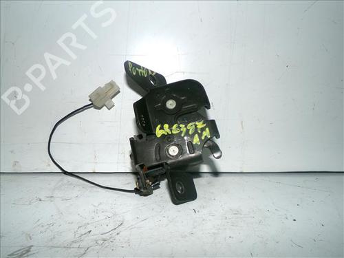 Used Tailgate lock Tailgate lock MAZDA 323 F V (BA) 1.5 16V (BA11) (88 hp) 24568002 24568002