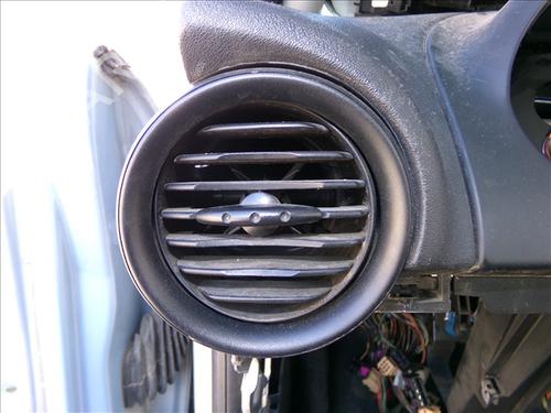 air-vent-seat-cordoba-6l2-2002-2003-2004-2005-2006-2007-2008-2009-30006849 main image