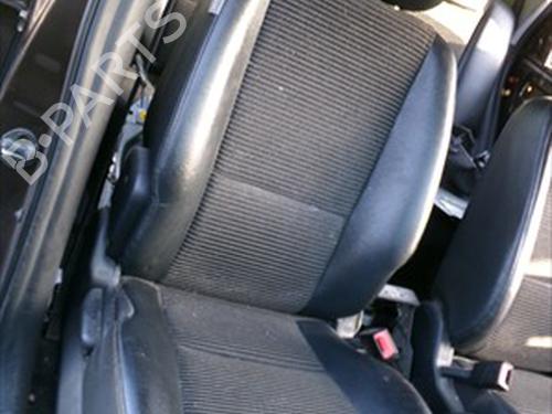 Used Right front seat Right front seat 37193538 37193538